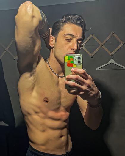 u323167053 OnlyFans picture