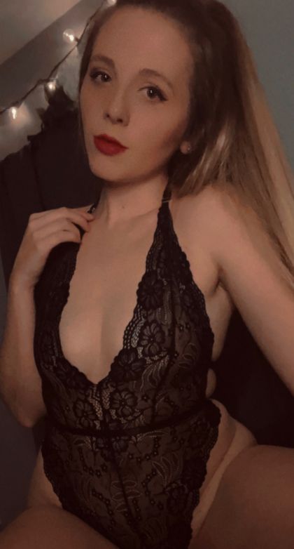 elizabeth_nicolee OnlyFans picture