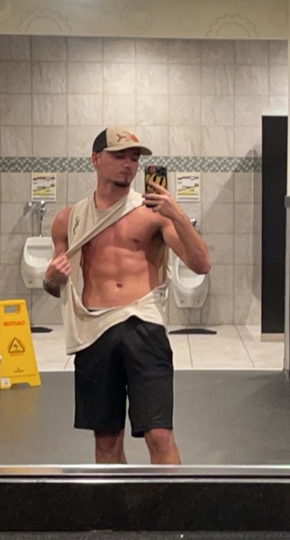 xylicgunlickson OnlyFans picture