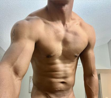 latinguy_bc OnlyFans picture