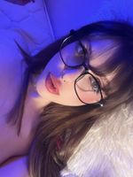 valyof OnlyFans - Free Trial - Photos - Socials | FansMetrics.com