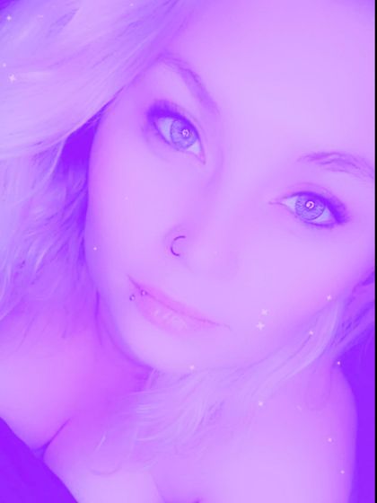 Best Hot Emerald_baby OnlyFans Accounts FansMetrics