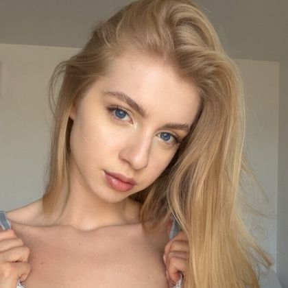 evablush OnlyFans picture