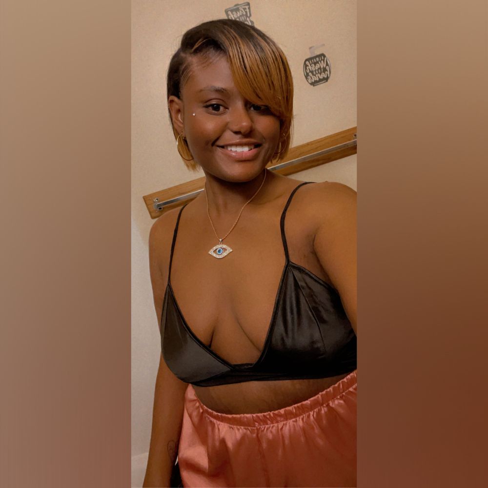 sslipperywhenwettt OnlyFans profile picture