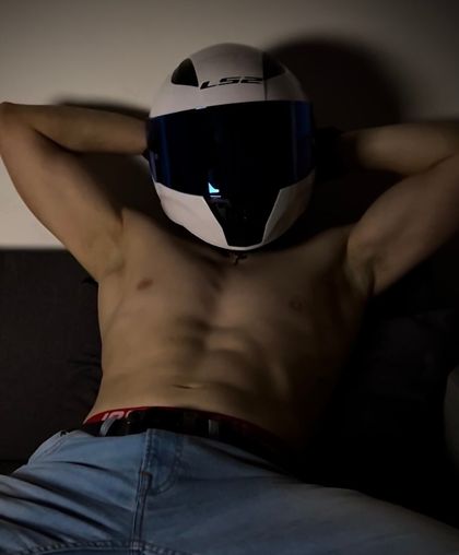 avi1208 OnlyFans picture