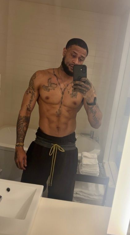 longdking OnlyFans picture
