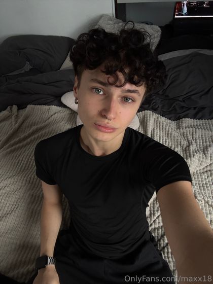 maxx18 OnlyFans picture