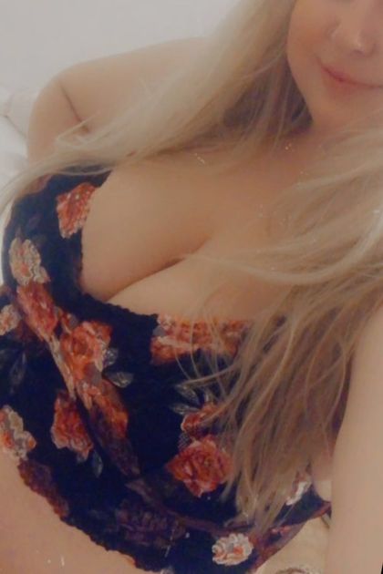 honeyb1017 OnlyFans picture
