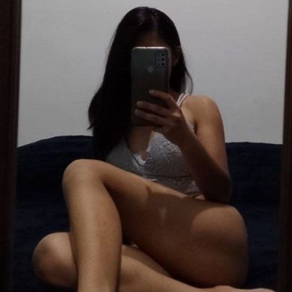 radela OnlyFans picture