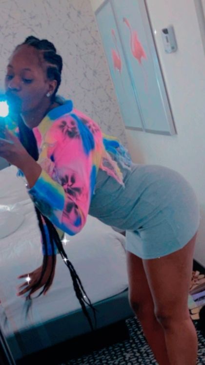 hyzeeyg OnlyFans picture