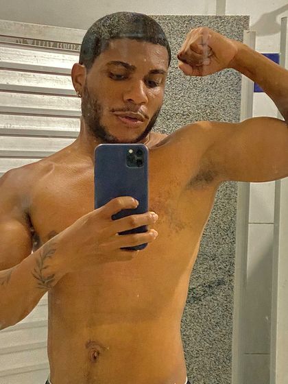theboyell OnlyFans picture