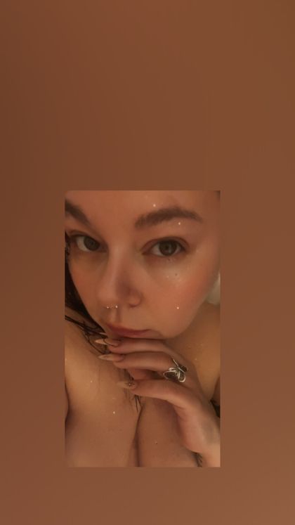 ladynev OnlyFans picture