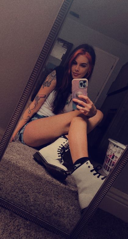 kellzzbbby OnlyFans picture