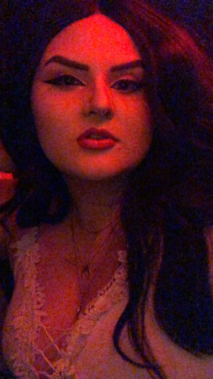 lilytheharlot OnlyFans picture