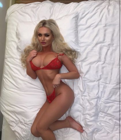 blondbunnyx OnlyFans picture