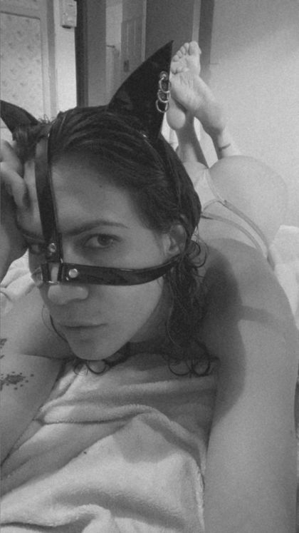 m.e.o.w OnlyFans picture