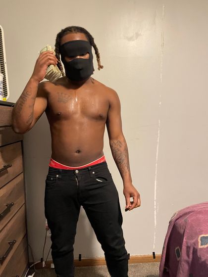 crownworthy OnlyFans picture