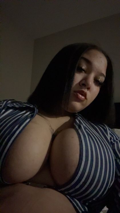 makememoist OnlyFans picture