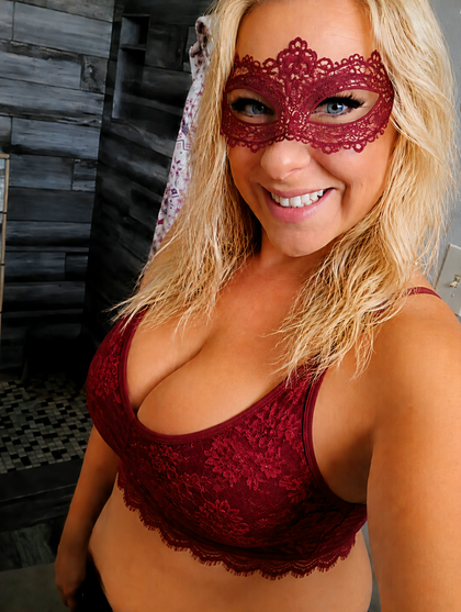 thatfatasswifey OnlyFans picture