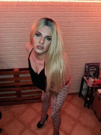 Ruth Enar Free OnlyFans