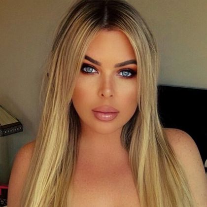 christinevinson OnlyFans picture