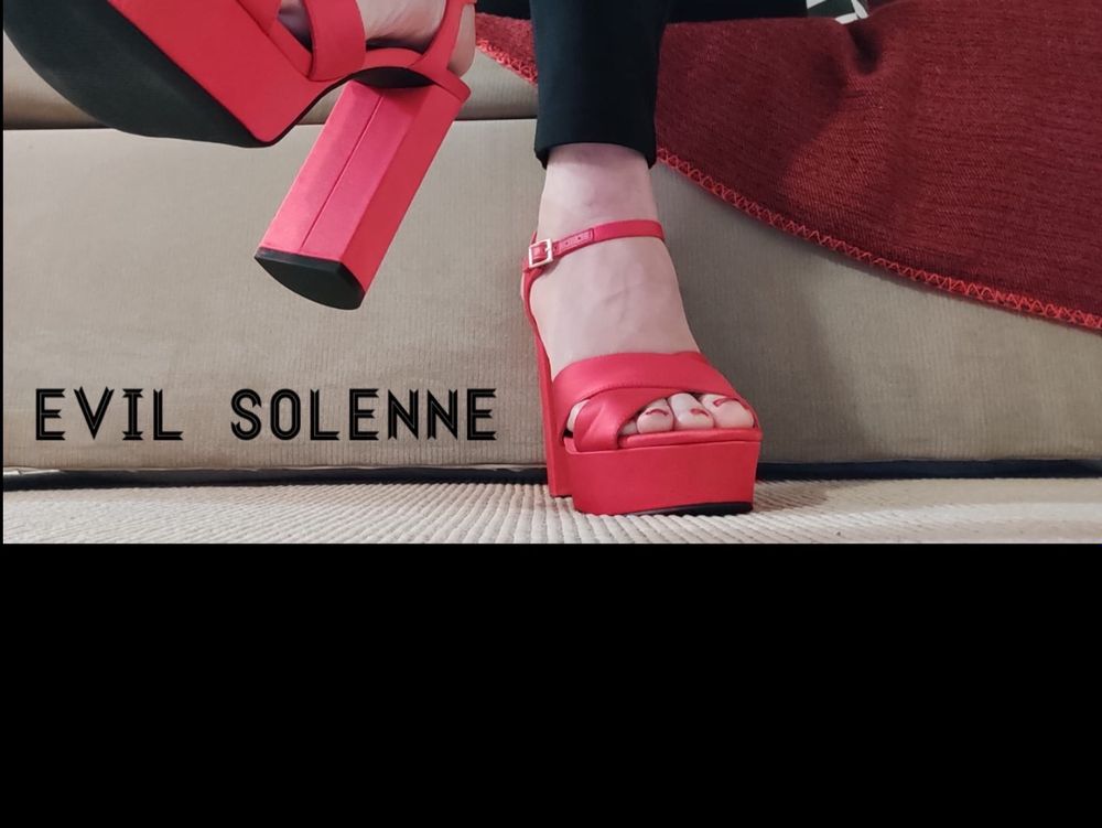 evilsolenne OnlyFans profile picture