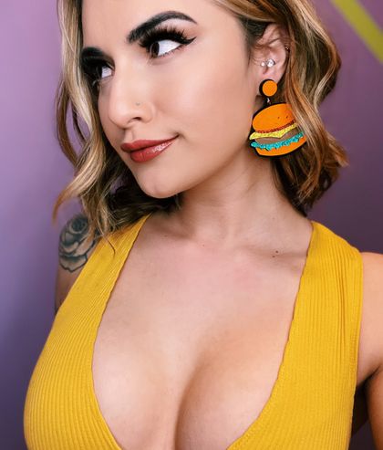 yaniverse OnlyFans picture
