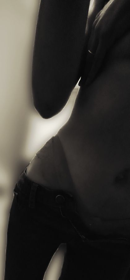 karlyrood OnlyFans picture