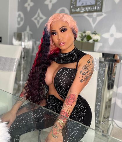 itslovelymimi27 OnlyFans picture