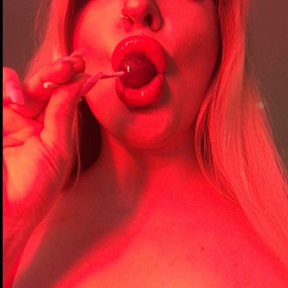 naughtymischa OnlyFans picture