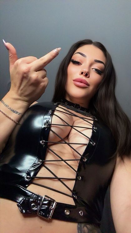 herrinlena666 OnlyFans picture