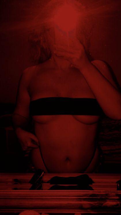 emilysand OnlyFans picture