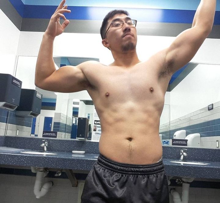 muscleglasses OnlyFans profile picture