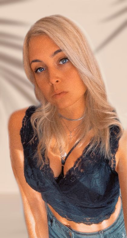 call.me.lara OnlyFans picture