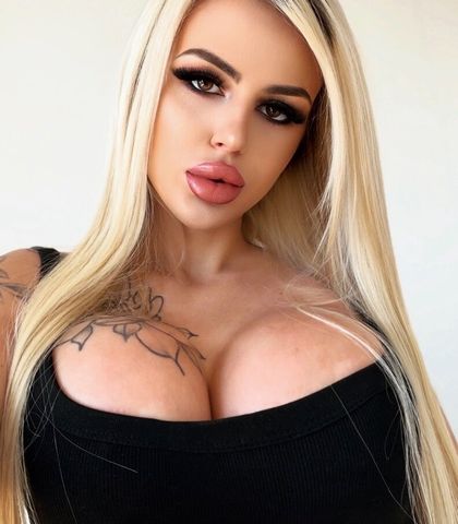 sweet_blondyiy OnlyFans picture