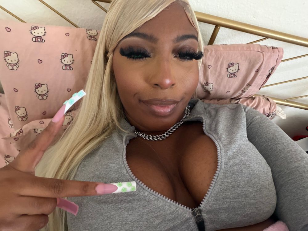 yennraye OnlyFans profile picture