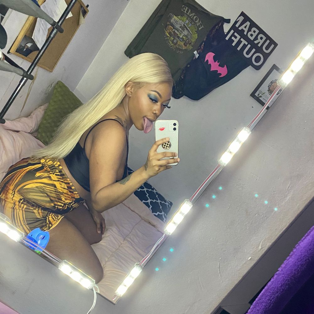 sauceymonae OnlyFans profile picture