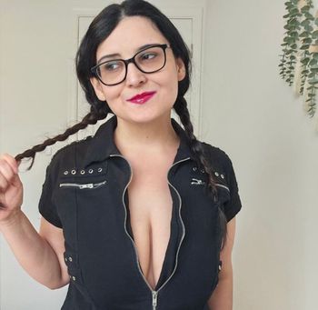 Violet Magic Pussy