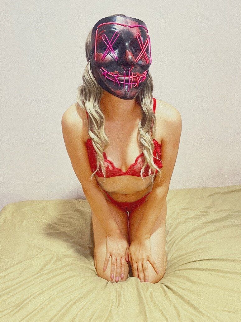 miss-midnight OnlyFans profile picture