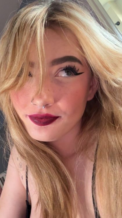 foxyroxy2005 OnlyFans picture