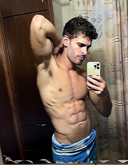 rroman7 OnlyFans picture