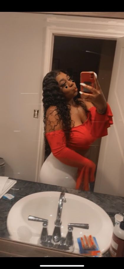 throwherbackout69 OnlyFans picture