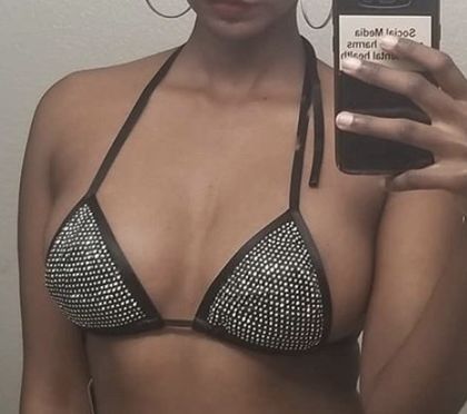 moodynympho OnlyFans picture