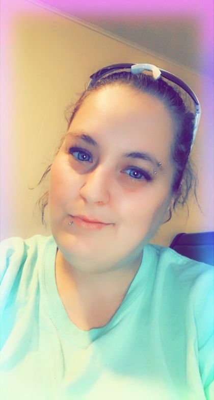 queenbee8877 OnlyFans picture