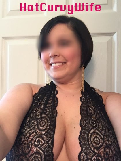 hotcurvywife OnlyFans picture