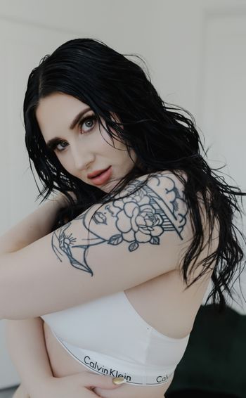Christine Nicole