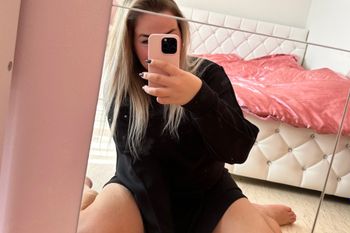 Zoe