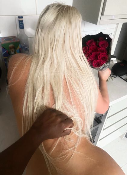 champagne_titties OnlyFans picture