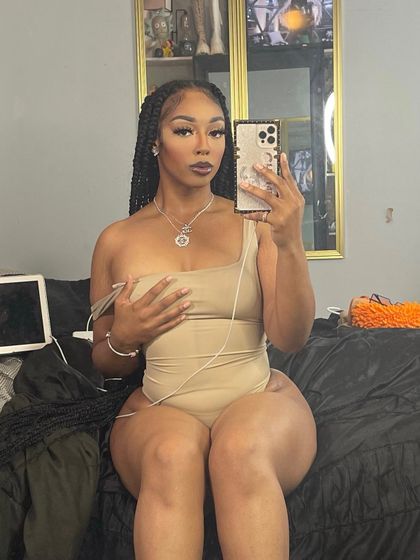 theinfinityyy OnlyFans picture