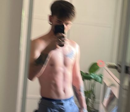 yantiiito OnlyFans picture